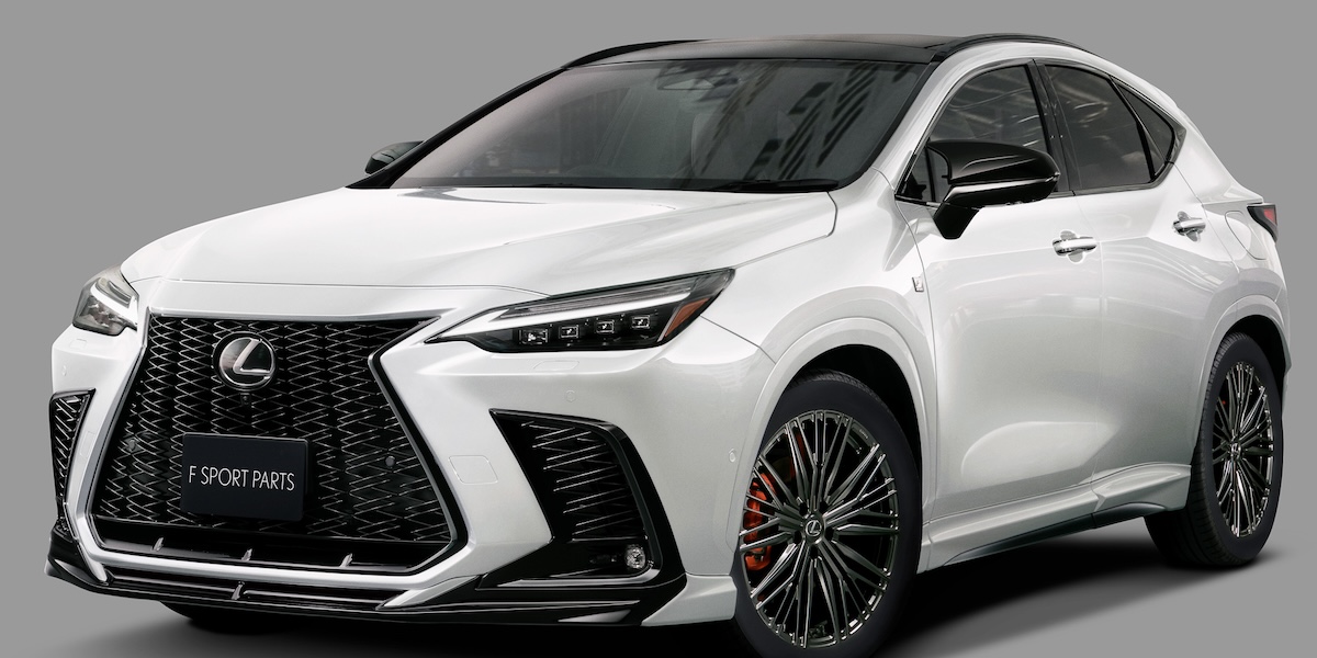 "F SPORT"専用品とは？